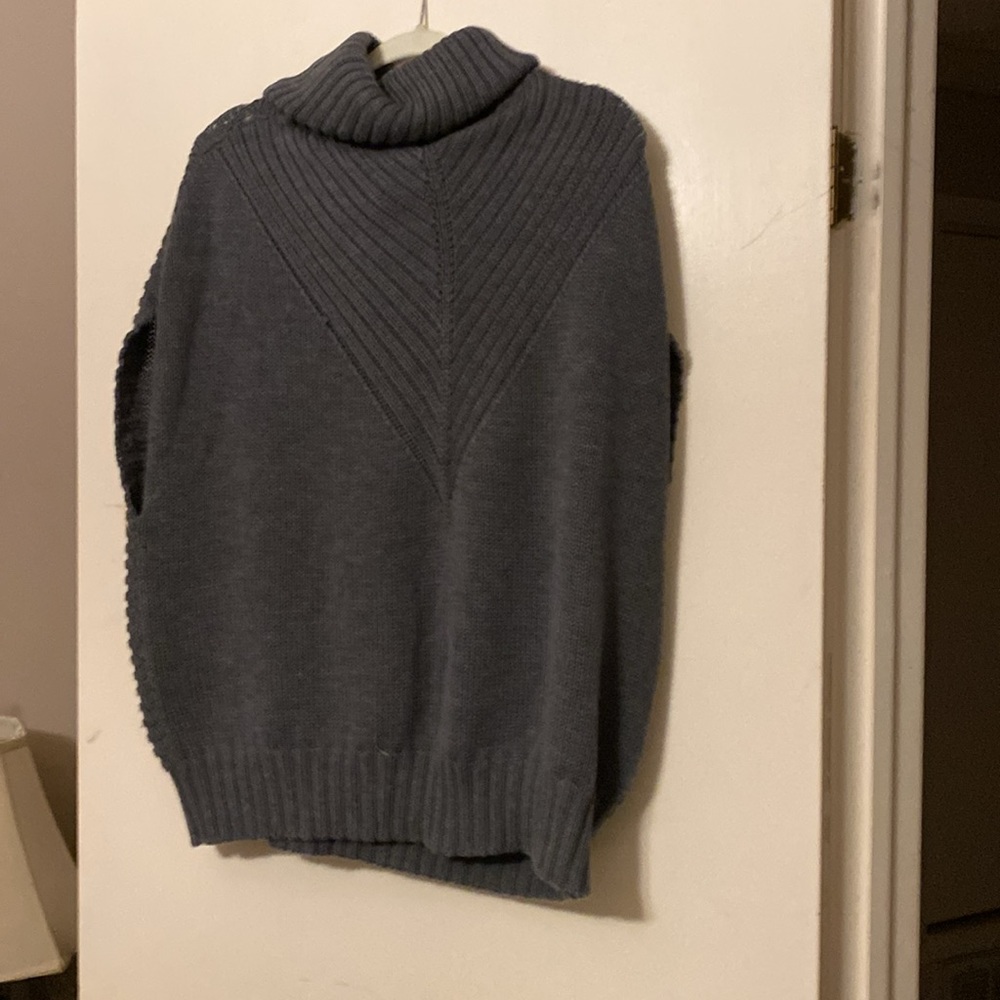 Trina Turk gray turtleneck corded sleeveless sweater, merino wool L - Picture 4 of 4
